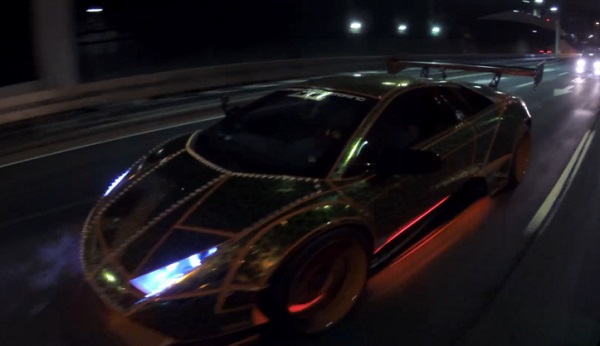 Sur les routes de Tokyo la nuit (vidéo)